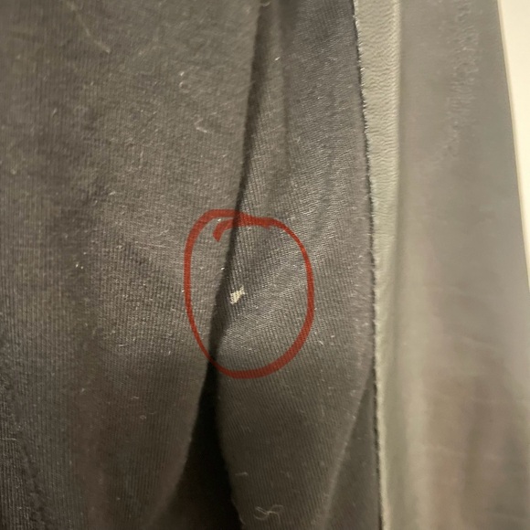 EUC Danier mixed material long sleeve top - Picture 7 of 7